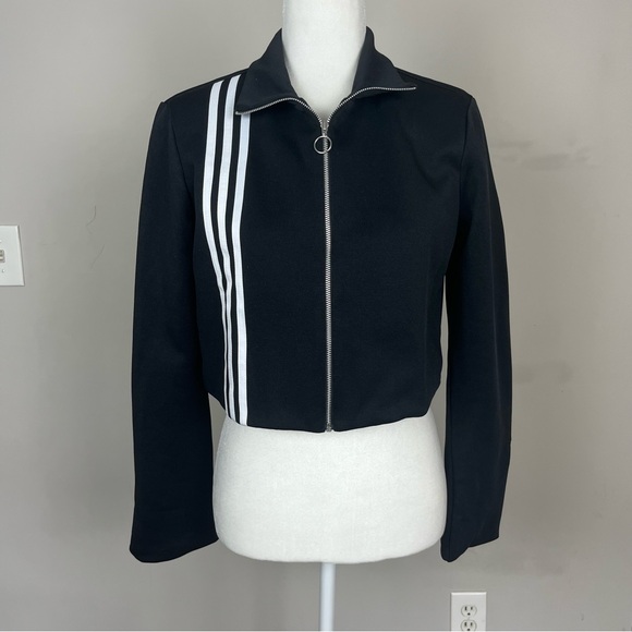 NWT ADIDAS TLRD ZIP UP LONG SLEEVE TRACK JACKET SIZE SMALL IN BLACK AND WHITE - Picture 8 of 16